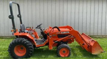 Main image Kubota B7800